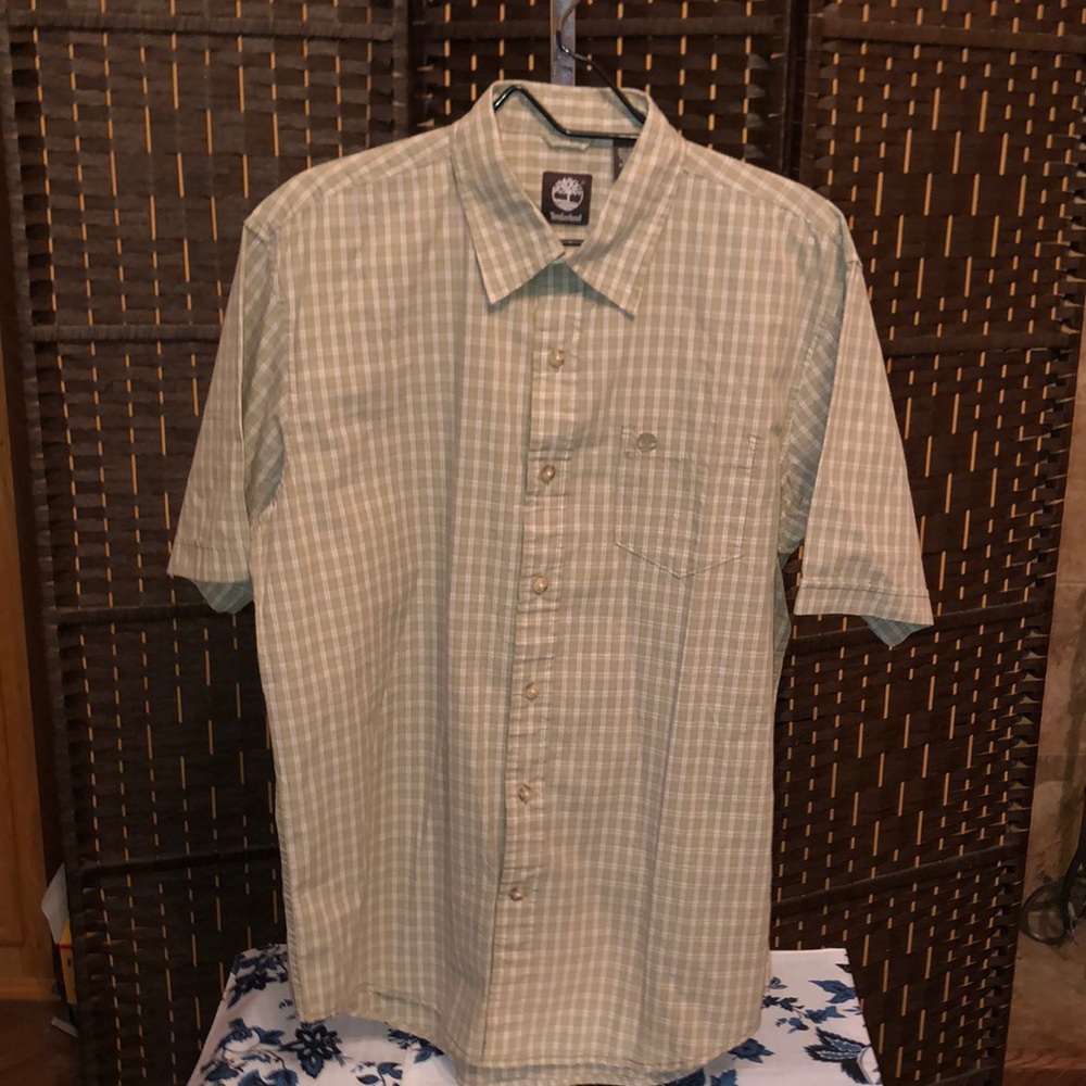 New! Men’s Timberland short sleeve shirt. 100% cotton medium